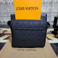 Мъжка чанта Louis Vuitton , снимка 2 - Чанти - 38832344