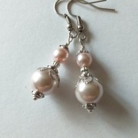 Изящни обици с нежни розови кристални перли и орнаменти в цвят Сребро , снимка 5 - Обеци - 32642418