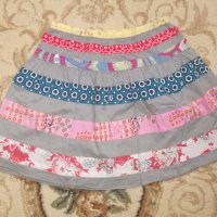 Красива цветна пола за 6г., снимка 1 - Детски рокли и поли - 32413657