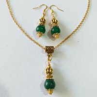Разкошен комплект бижута във Викториански стил със зелени Ахати и богати орнаменти в цвят злато , снимка 3 - Бижутерийни комплекти - 38077211