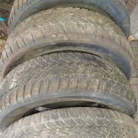Зимни гуми DUNLOP, снимка 1 - Гуми и джанти - 38396485