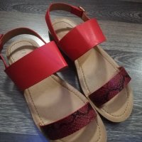 Червени сандали , снимка 1 - Сандали - 33508095