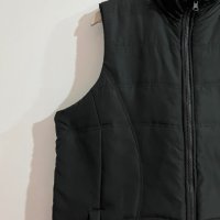 Макси ватиран с пух топъл елек с поларена подплата, цип и джобове в наситено черно, снимка 2 - Елеци - 40055626