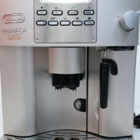 Кафеавтомат Delonghi Magnifica Rapid Cappuccino, снимка 1 - Кафемашини - 27843567