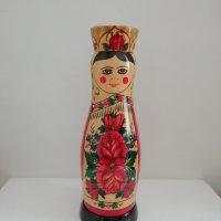 Оригинална руска матрьошка за бутилка, снимка 1 - Сувенири от дърво - 43819248