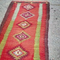 Стар чипровски килим пътека , снимка 1 - Антикварни и старинни предмети - 37274836