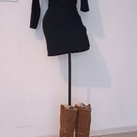секси черна рокля и велурени ботуши , снимка 4 - Рокли - 40741607