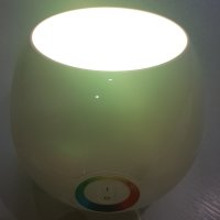 Цветна LED Лампа Phillips, снимка 4 - Лед осветление - 43423810