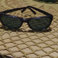 Продавам слънчеви очила ''ТРУСАРДИ''  - Италия, снимка 4 - Слънчеви и диоптрични очила - 38499127