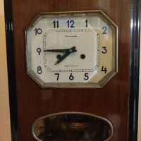 Стенен часовник Янтар, СССР. , снимка 1 - Стенни часовници - 40172345