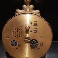 Часовник , снимка 3 - Антикварни и старинни предмети - 27850483
