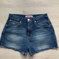 Tommy Jeans къси дънки, снимка 7 - Къси панталони и бермуди - 40843886