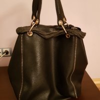 Черна кожена чанта, снимка 1 - Чанти - 35238340
