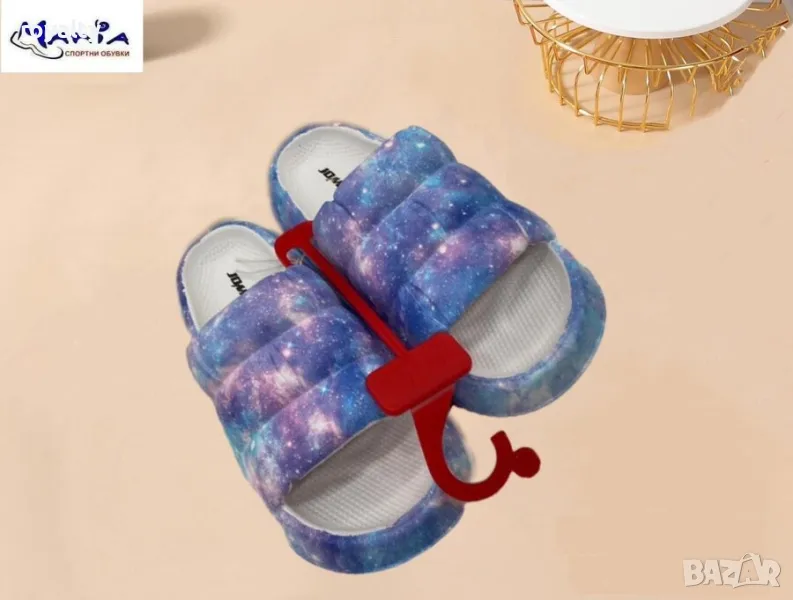 Дамски цветни олекотени чехли , снимка 1