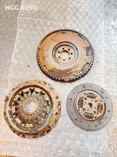 Комплект Съединител , маховик със съединител за Рено, Renault  8200187171 , 8200344044, 1.4 1.6 16v , снимка 1