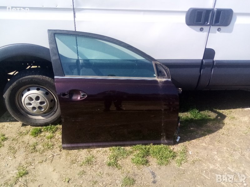 Предна дясна врата Тойота авенсис, снимка 1