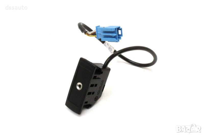 Mercedes C-Class W204 Аудио Aux Plug A17282008, снимка 1