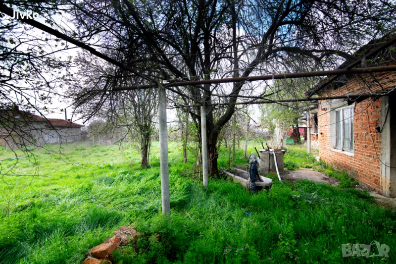 КЪЩА област Ст Загора, с. Даскал-Атанасово, снимка 1