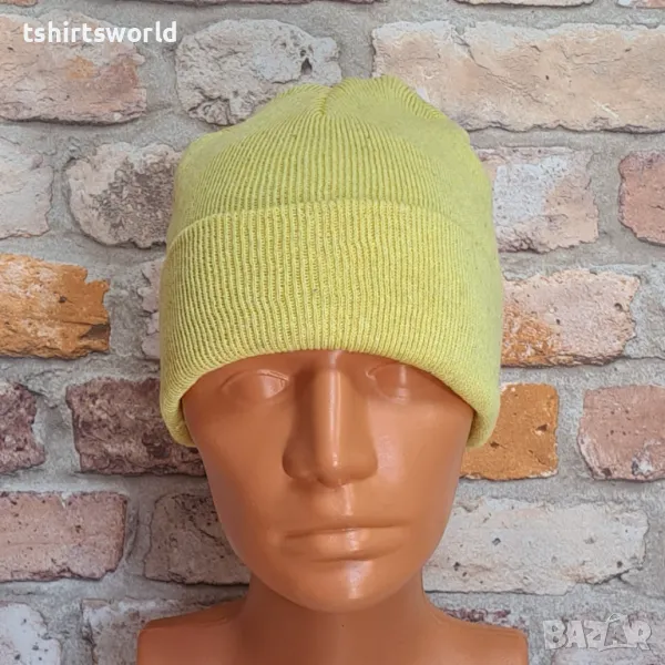 Нова зимна дамска/детска шапка в жълт цвят, снимка 1