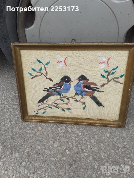 Стар ръчен гоблен с лястовички, снимка 1