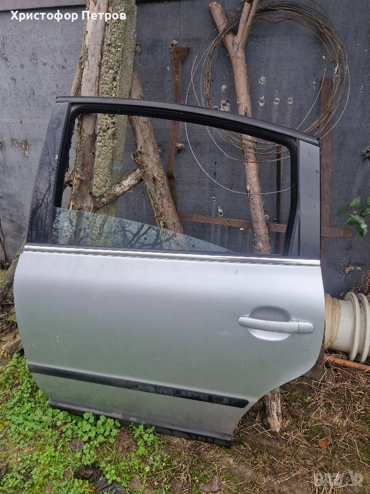 задни врати за vw passat b5.5 , снимка 1