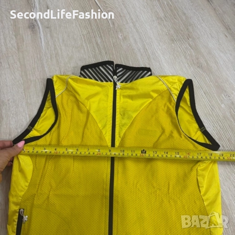 Мъжки колоездачен елек Assos, жълт, Airblock 799 Windstopper лек, снимка 2 - Спортни дрехи, екипи - 52286927