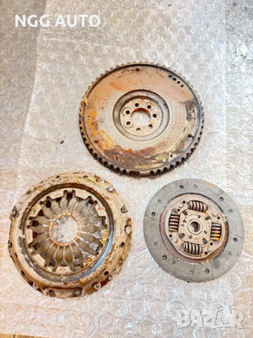 Комплект Съединител , маховик със съединител за Рено, Renault  8200187171 , 8200344044, 1.4 1.6 16v 