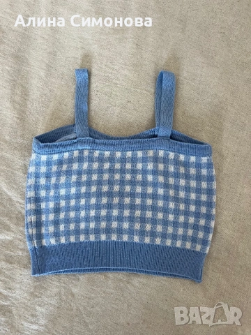 Син кариран плетен кроп топ XS 💙🤍, снимка 3 - Корсети, бюстиета, топове - 53599635