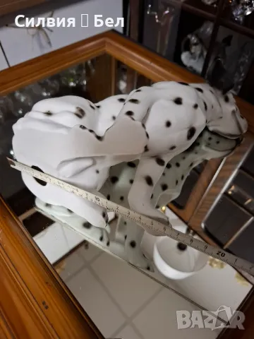 Фигура на Далматинец , снимка 9 - Статуетки - 49484792