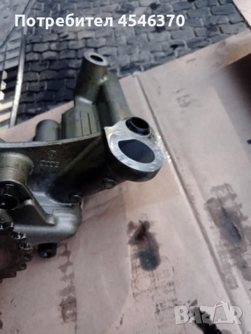 Маслена помпа за Волксваген Голф 5 1.9 дизел 105к.с 2006г, снимка 3 - Части - 51307227