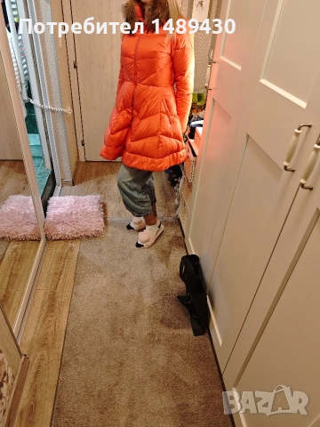  червено дамско пухено яке, снимка 3 - Якета - 52679011