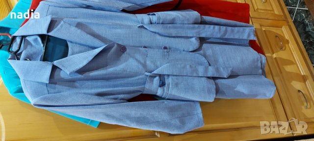 Костюми почти нови шити по поръчка .бях по бързо и сега ми са доста големи.а цикламеното е яке пак щ, снимка 2 - Комплекти - 28134250