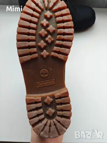 Продавам оригинални черни дамски боти Timberland, снимка 2 - Дамски боти - 48545599