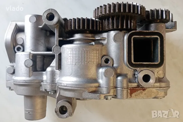 Маслена помпа AUDI 4.2 TDI (2006-2012) - ПРОМО, снимка 2 - Части - 49541677