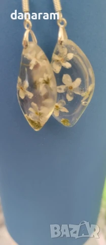 стилни обеци от епоксидна смола с вградени естествени цветя., снимка 6 - Обеци - 50964421