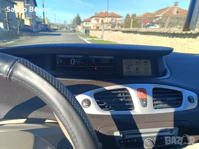 Продавам Рено Сценик 3 , снимка 14 - Автомобили и джипове - 53532471