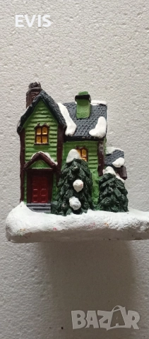 ✨ Коледна украса – декоративни къщички