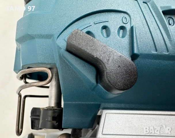 BOSCH GST 18V-Li S - Aкумулаторен прободен трион 2x18V 4.0Ah неразличим от нов!, снимка 6 - Триони и циркуляри - 52888242