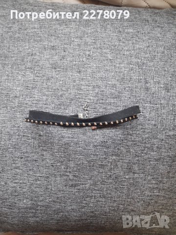 Велурен чокър