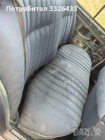 Сини седалки от Мерцедес 190 - изключителна рядкост , снимка 3 - Автомобили и джипове - 53491089