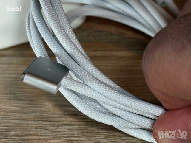 MagSafe 3 кабел + 61W USB-C адаптер за MacBook (комплект), снимка 3 - Лаптоп аксесоари - 53407827