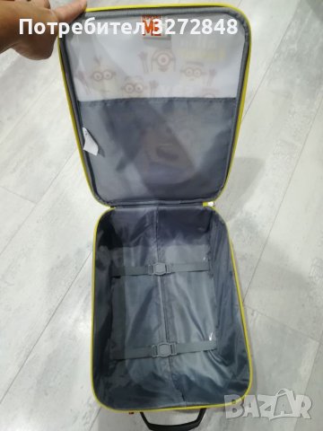 Детски куфар с колелца и телескопична дръжка - Миньоните, снимка 9 - Куфари - 38815569