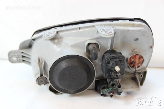 Десен фар Hyundai Santa FE SM (2001-2006г.) Хюндай Санта Фе / 9210226010, снимка 5 - Части - 37618978