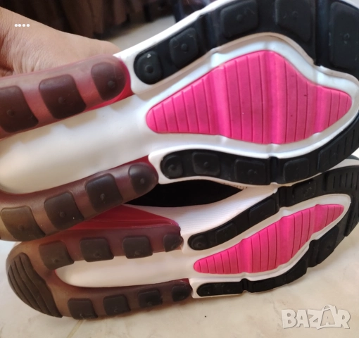 Nike Air 270, снимка 4 - Маратонки - 52007853