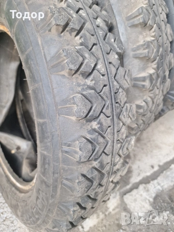 Гуми Лада Нива Voltyre зимни, снимка 2 - Гуми и джанти - 53335053