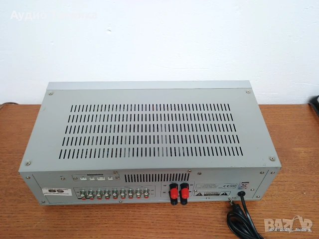 Качествен транзисторен немски стерео усилвател X4-TECH с активно охлаждане. , снимка 10 - Ресийвъри, усилватели, смесителни пултове - 53288631