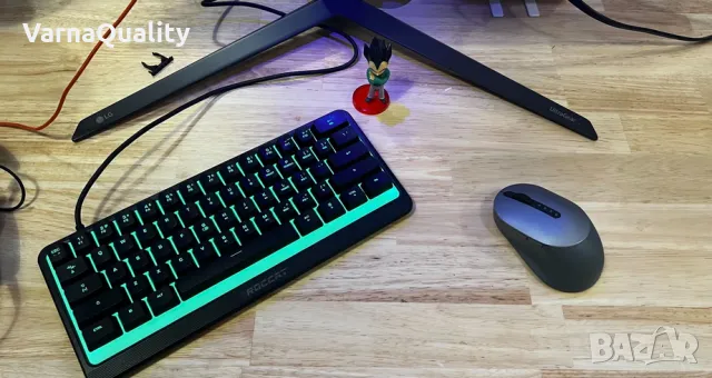 Геймърска клавиатура - Roccat Magma Mini 60% RGB