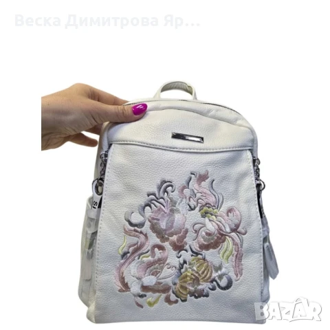 Елегантна и стилна дамска раница с флорална бродерия, снимка 3 - Чанти - 50659984