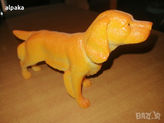 Продавам статуетка пластика на куче, снимка 3 - Статуетки - 43855431
