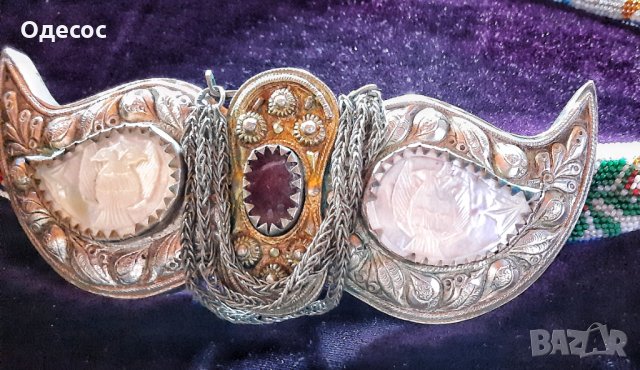 Стари сребърни пафти със седеф и мънистен колан., снимка 2 - Антикварни и старинни предмети - 29909714